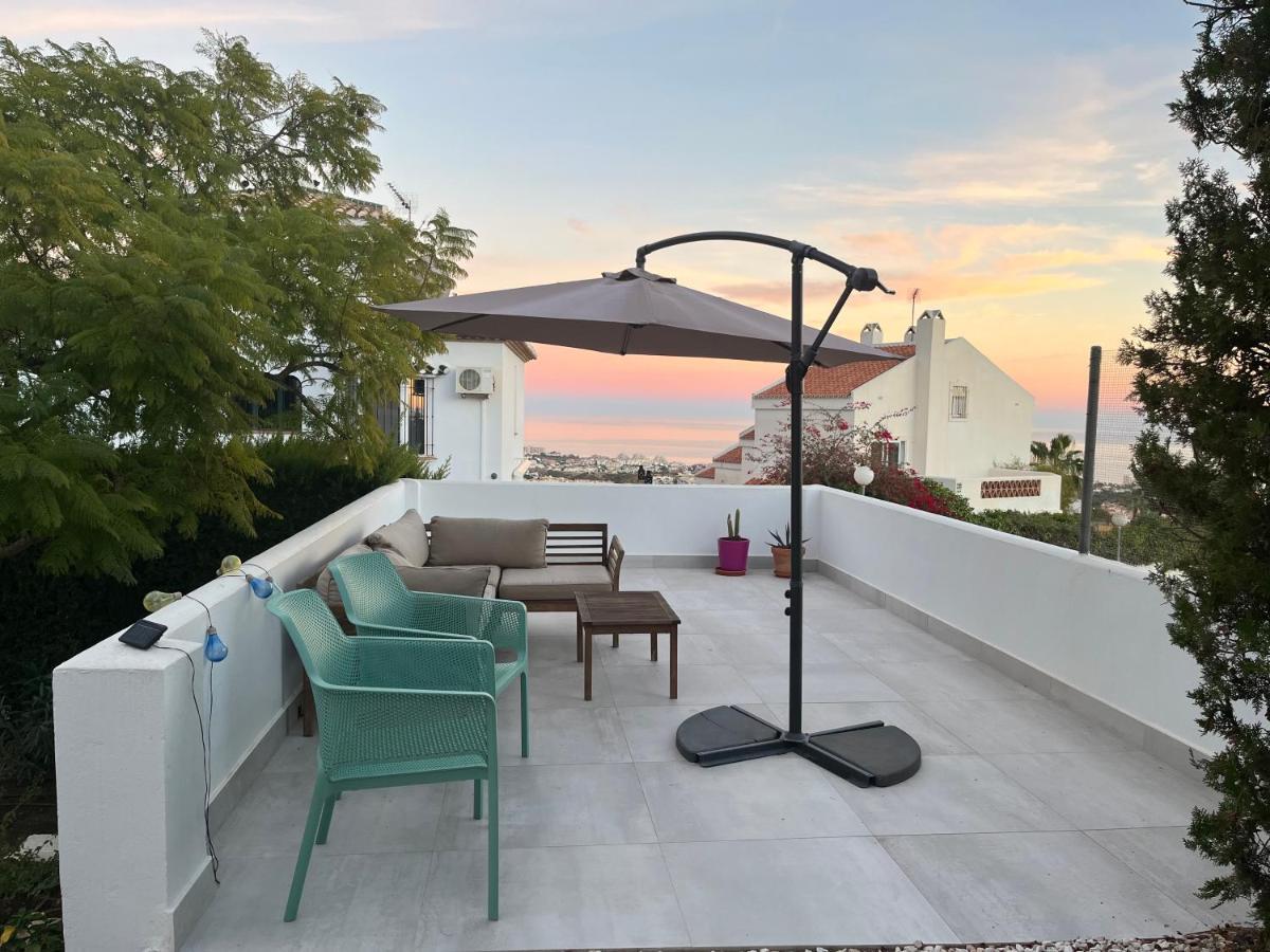 A Terrace With Sea View, 2 Bedrooms In * Benalmádena
